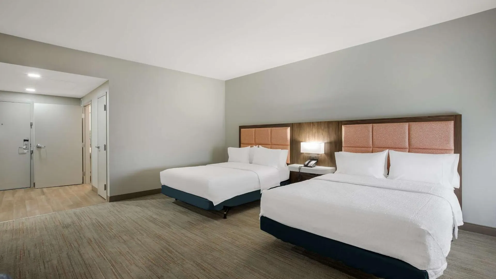 Hampton Inn Linden