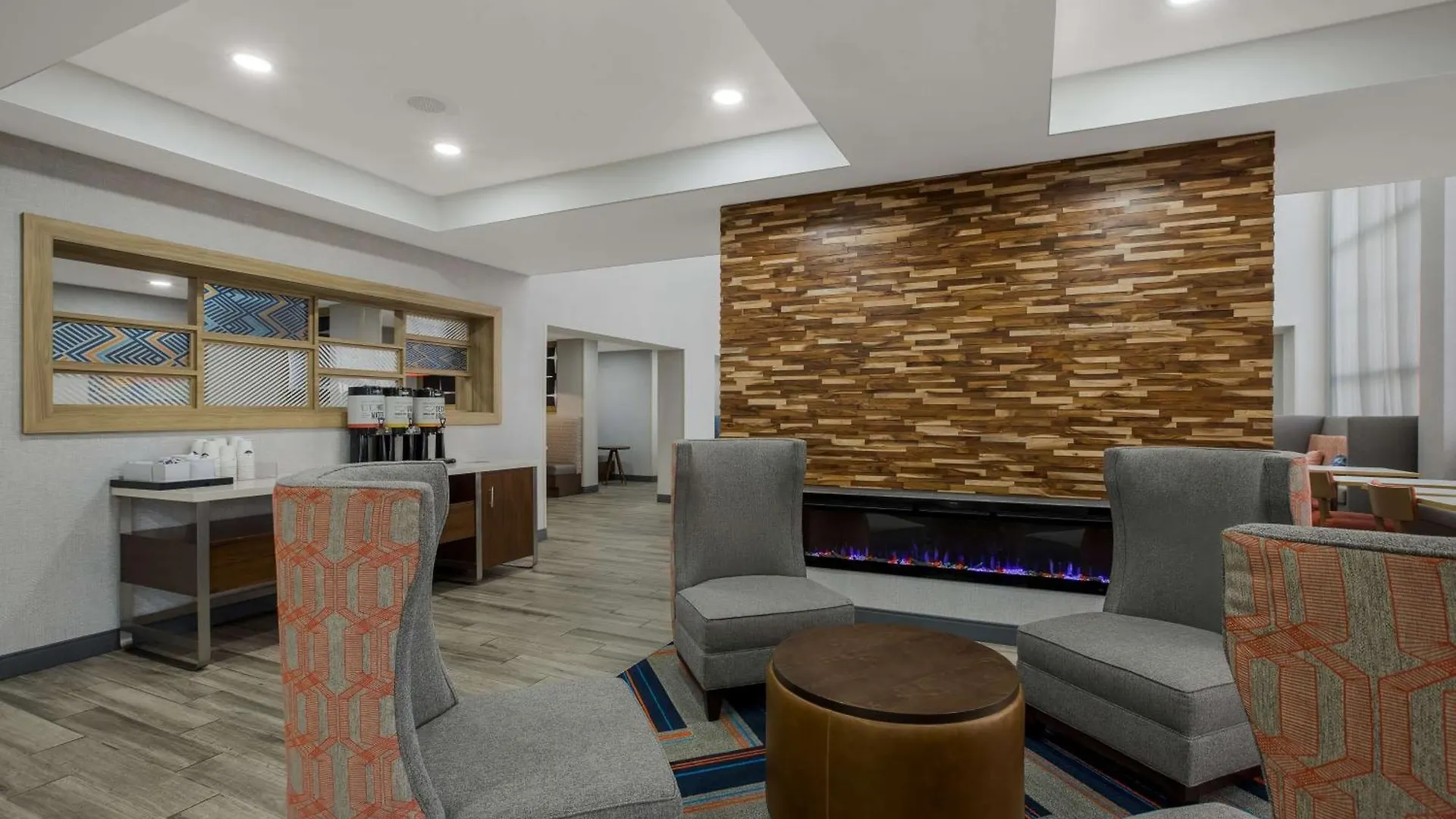 Hampton Inn Linden Hotel