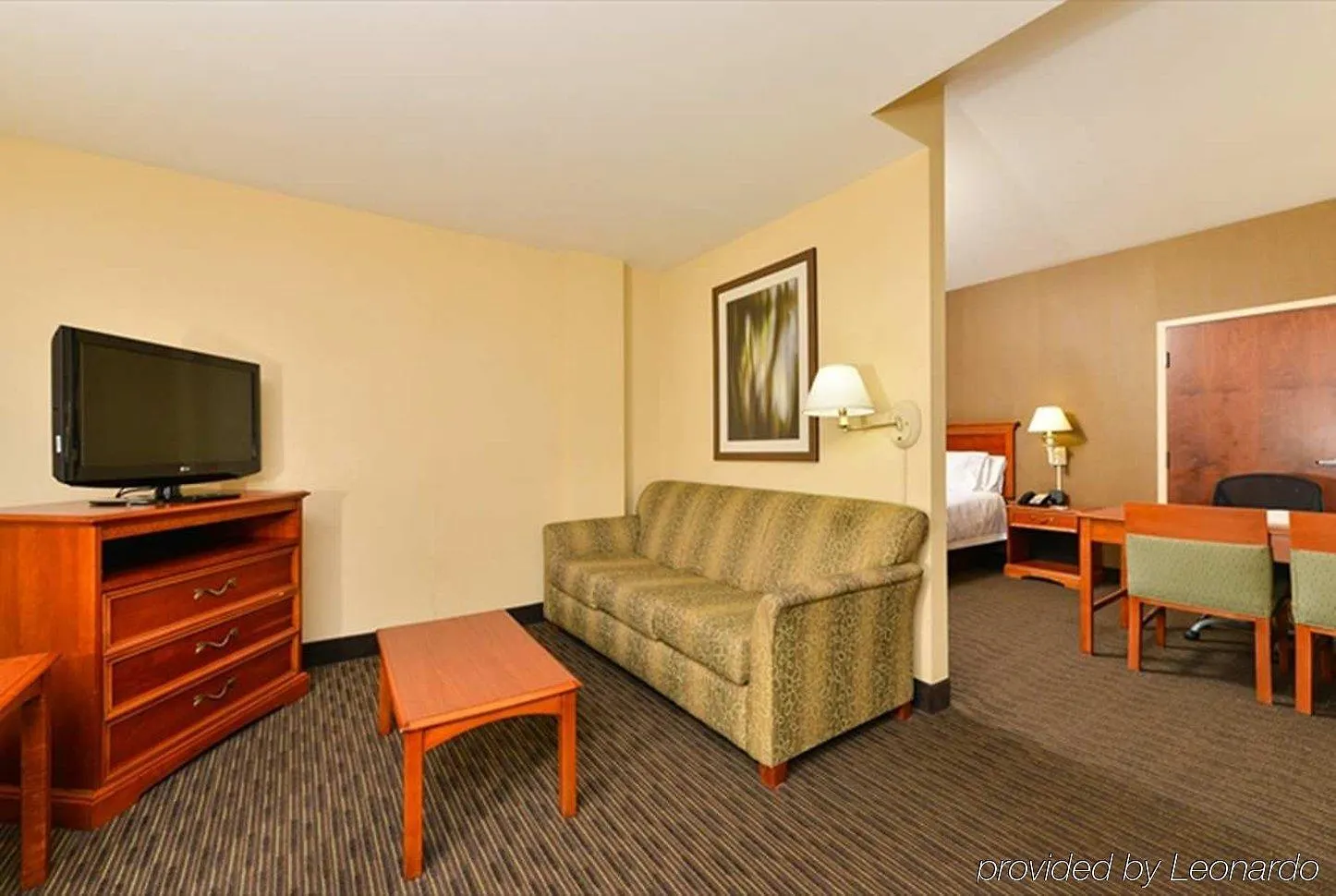 Hampton Inn Linden Hotel