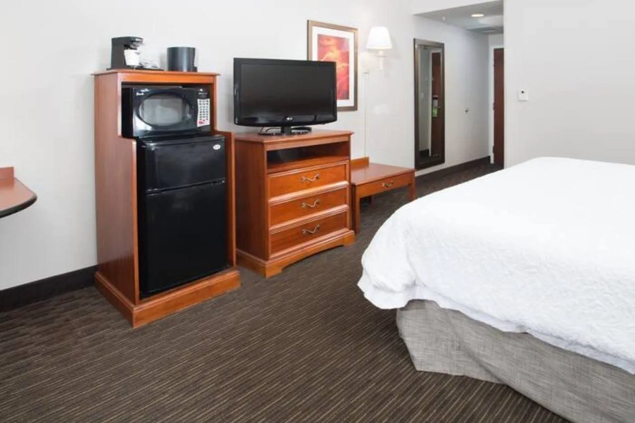 *** Hotel Hampton Inn Linden USA