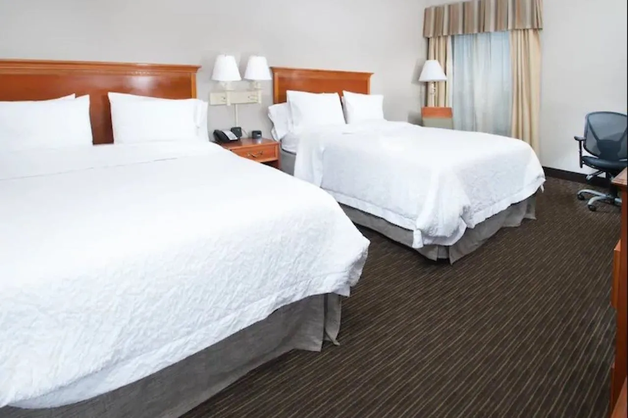 Hampton Inn Linden