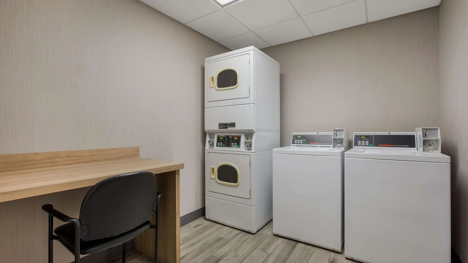 Hotel Hampton Inn Linden